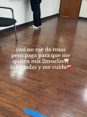 Mi gran bendición, siempre está ayi.  Estoy con mucho dolor 🦷 pero el mi cuida. 😭🙏🏽 . Porfavor cuiden sus dientes porque después sale caro y duele 😣💀 . #migranamor #esposo #resuelve #enamorados #myforlifer #muela #wisdomtoothsurgery #dolordeboca #bendecida #testimonio #concentida #wifey #gloriaadios #personal 