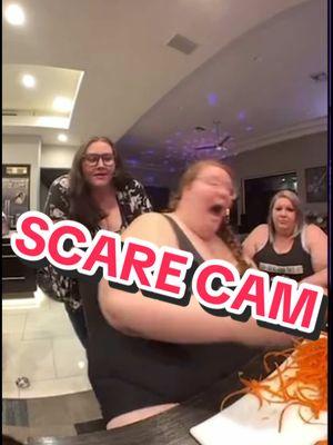 We had so much fun last night on #pearadise #livestream there were two unintended #scarecam events where @Sarah💕 got @Alex 🩷 really good 🤣 #goodvibes💕 #vegas #biggirlhype #plussizemodel 