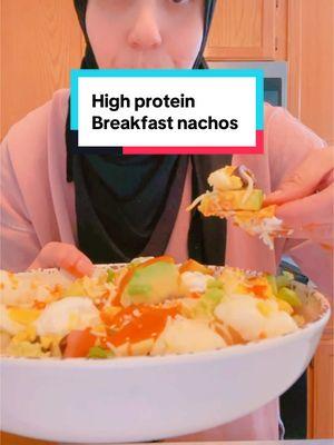 High protein breakfast nachos! So satisfying!! Used my high protein nacho chips! #highprotein #highproteinbreakfast #highproteinrecipes #highproteinmeals #proteingoal #highproteindiet #healthyrecipes 