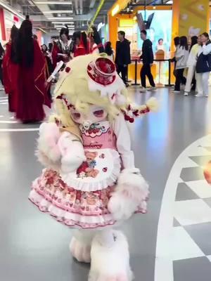 Encountering strawberry 🍓 cake 🍰#funny #furry #kig #fyp #kigurumi 