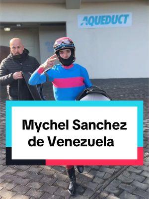 Mychel Sanchez ganando en Aqueduct.  #Aqueduct #nyraespañol #hipismo #hipicos #hipica #caballos #hablanloscaballos #horseracing