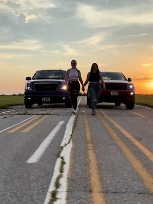 @lauren⚡️💋 just two girls and their suvs #chevy#jeep#5three#yukon#fyp 