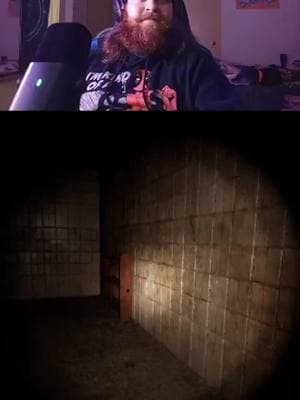 Turns out that was the wrong door 😭😂 #backroomsescapetogether #backrooms #gaming #clip #horror 