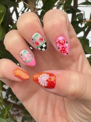 new year new nails!! by @Yayo Yokoyama nail inspo @Jema Baynes #nailart #colorfullife #manicure #valentinesdaynails 