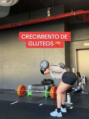 Ejercicios que te ayudaran al crecimiento de tus gluteos.  Esta rutina lo tiene todo: fuerza, tonificación y volumen. Dedica 45 minutos a tu progreso y deja que los resultados hablen por ti.  #ejerciosparamujer #ejerciciosfaciles #ejerciciosparaglueto #aprenderahacerejercicio #fyp 