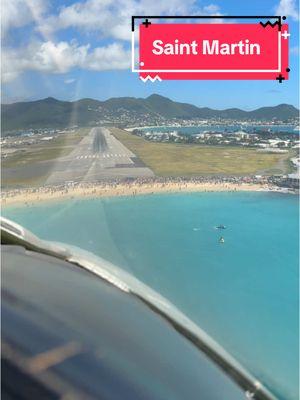 Landing at Saint Martin on a nice day when the beach is full! Found some vids on insta of us coming in! #saintmartin #mahobeach 