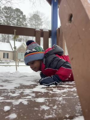 Won’t eat a home cooked meal but chows down on some snow 🤣 #funny #silly #funnytoddler #funnysnowvideos #eatingsnow #snowday2025 #snow 