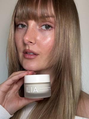 #iliapartner My new favorite moisturizer from @ILIA Beauty the barrier build skin protectant cream is now available online and in store @Ulta Beauty! Perfect for dry and sensitive skin, looks amazing under makeup #iliabeauty #barriercream #skincare