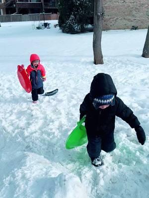 #kissthesky #marenmorris #snowday #snow #sledding 