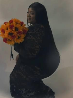 since TikTok will be gone before my birthday😩 1/21♒️ here's a sneak peek of my #birthdayphotoshoot 🖤🌻 #CapCut #aquarius #rainbobritemakeup #plussize #bbw #photoshoot #mississippi #lgbt #30andover 