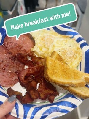 Make breakfast with me! #homecooking #taylorham #porkroll #eggs #toast #cookathomechallenge #cookathome #recipes #easymeals #breakfast  #breakfastideas #jersey #yum #yummy #yummyfood 