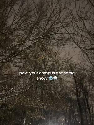 the big coat folks 🤣🤣 #fyp #fypシ #fypシ゚viral #foryoupage #bigcoatfolks #snow #college #bf #boyfriend 