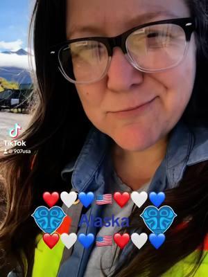 #CapCut ❤️🤍💙🇺🇸❤️🤍💙 #tiktoktrend #BlueCollar #AlaskanNative #AlasakBlueCollar #USA #American #Alaska #BlueCollarbaddie #TruckerMom #SafeLady #singlelife #GottaPayThemBills #MAGA