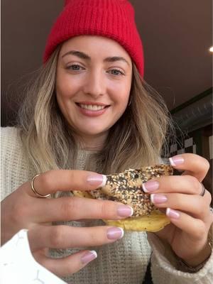 Primrose bagel saturdaaaay (moments before I spilled all over my white jeans) #bagelsandwhich #torontoeats #torontofood #torontorestaurants 