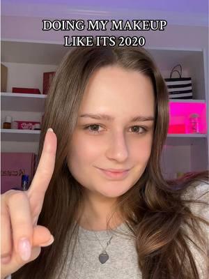 I unironically peaked in 2020 #makeup #makeupproducts #2020makeup #2020makeuptrends #greenscreen 