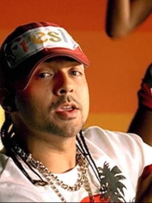 PopRewind 💽 Sean Paul - Temperature #poprewind #seanpaul #temperature #seanpaultemperature #music #throwback #throwbacksongs #throwbacks #2000sthrowback #2000s #2000sthrowbacks #2000smusic #foryou #foryoupage #fy #fyp #fypシ #trending #trendingsong #nostalgia #nostalgic #rnb #rnbvibes #rnbmusic #reggaeton #reggae