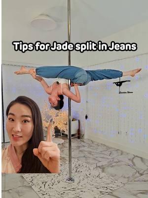 Replying to @JETSET  Here are some tips for doing Jade Split in Jeans.  It’s a lot of burn from the armpit but it looks cool to do such a trick in Jeans, doesn’t it? 😎👖 Would you try this despite the burn? 🔥 #clairebearpolerina #poletips #poleinjeans #청바지폴링 #pdjadesplit