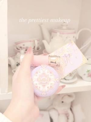 @Flower Knows Makeup #coquette #coquetteaesthetic #coquettecore #winterwonderland #dolletteaesthetic #dollette #vintage #dreamgirl #lanadelrey #sparklejumpropequeen #coquetteroom #skincareroutine #2014tumblr #calicocritters #gifted #flowerknowsmakeup 