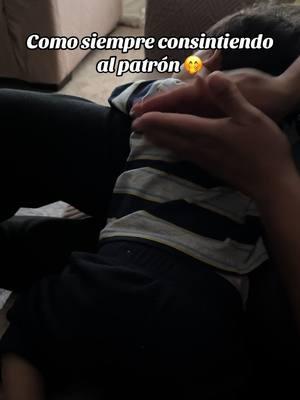 Siempre consintiendo al patrón #queagusticidad #agusticidad #patron #boy #niños #toddlersoftiktok #fypage 