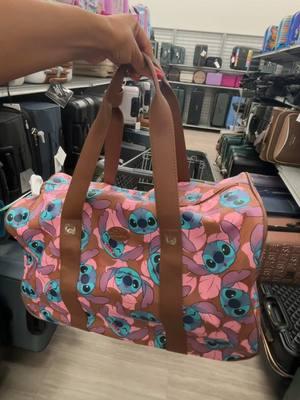 Stitch duffle bag 💼! #disneyfinds #disneybag #disneytok #disneyobsessed #stitchobsessed #stitch #liloandstitch #stitchmerch #shopdisney #disneyshopping #shopwithme 