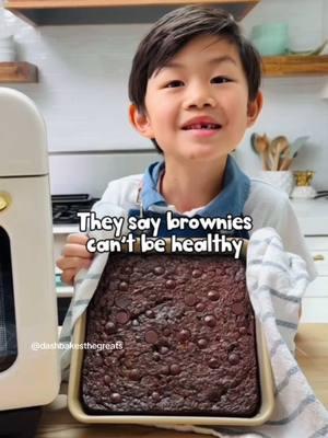 These baked oatmeal brownies are amazing! Use code Dash30 ​⁠on ​⁠ @Ciarra Gadgets #brownies #bakedoatmeal 