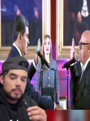 fantasma REAL captado en el juramento de maduro #nicolasmaduro #maduro #venezuela #paranormal #paranormalactivity #actividadparanormal #fantasmas #ovnis #miedo #miedoyterror #paranormaltiktok #terrorsobrenatural #greenscreenvideo #sirena #sirenareal