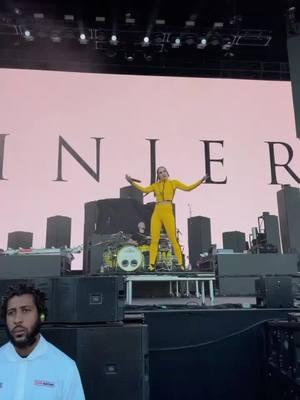 Tati is a legit beast on the stage! JINJER mayhem festival. #bigswigadventures #jinjer #mayhemfestival #womeninmetal #metalmusic #paratii #otro #voice #parati #Song #foryou #fyp #music #viral #jinjer #womeninmetal 