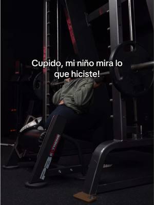 Cupido mi niño nos tienes haciendo búlgaras  #gymtokers #gymrat #mejeresfitness #gimnasio #gym #fitness #berealyoufitness #gymshark @Gymshark 