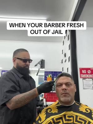 Talent is shown in different ways💈 @truththebarberartist @peter_plon  • #truththebarberartist #barberhumor #barbershop #barbertalent 