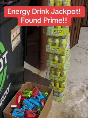 Found prime hydration dumpster diving! Energy drink jackpot!!! #prime #primehydration #energydrink #dumpsterdiving #dumpsterdivehaul #coldweather @Wauconda Broke Boy 