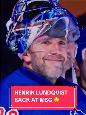 Standing ovation for Henrik Lundqvist’s return to MSG ice during the NYR/NYI Alumni Game 🥹 (via @New York Rangers) #hockey #lundqvist #goalie #sweden #hockeyplayer #rangers