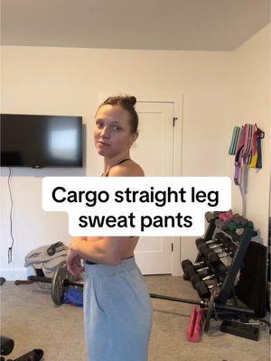 Perfect sweats for upper body days 💪  Love how affordable they are #cargosweats #gymsweats #sweatpants #cargosweatpants #graysweatpants #gymgirltiktok 