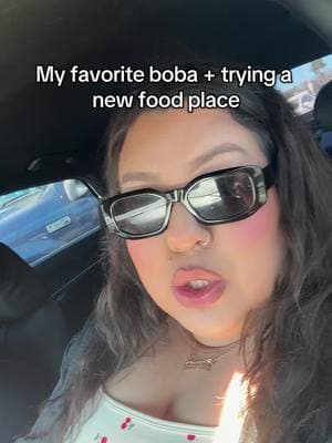 Highly recommend that place🔥 #dailyvlog #dailylife #dayinthelife #dayinmylifevlog #vlogs #boba #bobatea #chicken #crispychicken #snallbusiness #supportingsmallbusiness #corona #riversidecounty #vlogging #tastea 