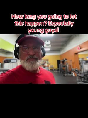 #Oldmanmuscle01 #fitover50 #appearance #gym #GymTok #men #fypシ゚viral #gymhumor #fitover50 #FitTok 