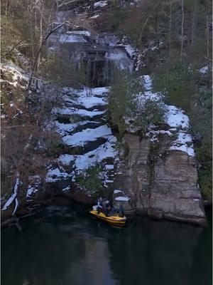 #seadoolife #blessed #lakejocassee #lakejocasseesc #funtimes #seadoo #jetskilife #jetski #mountains #snow #scupstate #lakelife #lakesnowday #lovelife😘😘😘 #adventure #traveltiktok #happynewyear @Mason Piazza747  