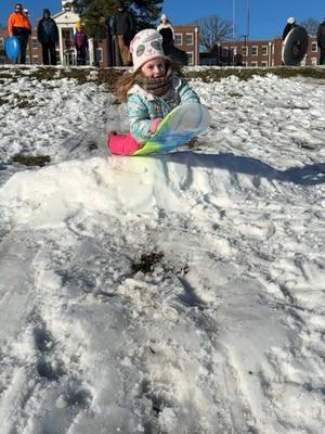 No one is happier on a snow day than kids in the south ❄️❤️ #snow #arkansasweather 