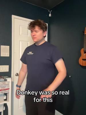 Since TikTok is ending in a few days I might post a bit more for yall #tiktok #shrek #donkey #shrekthemusical #biggirls #chubbygirls #real #smooth #singing 