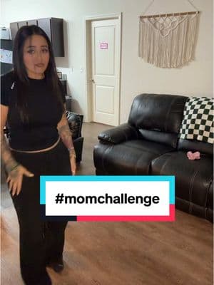 Deez knees ain’t like Megan’s @Eena Villegas @Jocelynn Chacon #fyp #funny #dancing #MomsofTikTok #momchallenge #dontbantiktok #fypシ #badknees