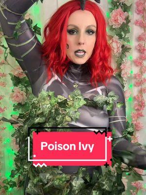 #fypcosplay #fypcosplaygirl #cosplay #dccomics #poisonivy 