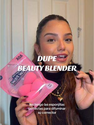 Las mejores esponjitas para difuminar tu maquillaje💗✨ #beautyblender #beauty #makeup #makeuprecommendations #makeuptips #tips #beauty #concealerhack 