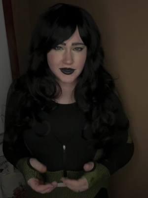 #fypシ゚viral #cosplayer #oooyeaanime #contentcreator #shego #shegocosplay #darkfeminine 