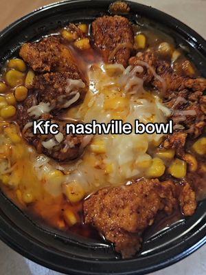 this literally made my WHOLE DAY! I missed it so much 😫 😭 😋😋 #kfc #nashvillechicken #famousbowl #mukbang #eatwithme #food #fyp  #cravings #nicesurprise #FoodTok 