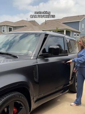 Everything in my Amazon under “car favorites”🚙 #newcar #asmrsounds #amazonfinds #amazonmusthaves #carstockwithme #landroverdefender #momcar #carseats #cartour #defender110 #carfavorites 