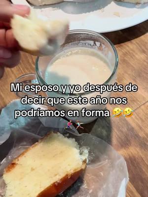 Bueno empezamos en febrero 🤣 #atoledeavena #atole #pan #dieta #cualdieta #🤣🤣 