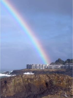 Rainbow Filled Day At The Oregon Coast #rainbow #rainbows #rainsbeforetherainbow #oregoncoast #somewhereovertherainbow #pnw #oregoncoastlife #oregoncoastexplored #explore #ekoh #traveloregon #beach #e3b2 #e3b2slife #oregon #lincolncityoregon #lincolncity #adventuretime 