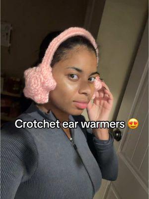 My sister started a crotchet business 🥹❤️ please repost and comment for support. She attends LSU and makes the cutest ear muffs #lsutigers #lsufashion #lsugirls #crotchet #crotchettiktok #earmuffs #foryoupage #viralvideo #winteroutfit 