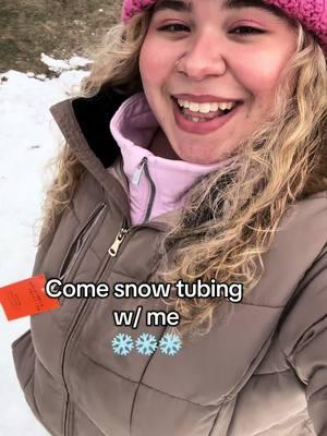 #fyp #foryoupage #viraltiktok #snowtubing #skitrip #winteractivities #trending #viral #viralll #funny #fail #fypageシ #fypシ #amerycal #cargoshortsandareallycoolmullet #birthdayweekend #fyyyyppppp #fypシ゚viral #travel #Vlog #camelbackmountain #snowday 