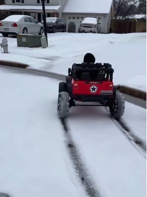 Snow ⛄️ 2025 #fade #explorepage #donesty #haircut #atlbarber #barbersofatlanta #atlantabarbershop #fadehaircut #donesty #therappingbarber #2strands #2strandtwist #fairburnbarber #atlbarber #collegeparkbarber