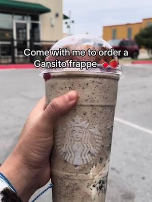 Gansito frappe from Starbucks🤤 #fyp #starbucks #starbucksdrinks #frappe #starbucksrecipe #starbies #starbuckssecretmenu #foryoupage #starbucksorder #musttry #viralvideo #starbuckshack #gansito 