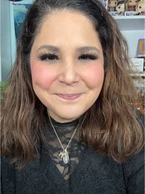 Hi, I’m Stacey 😘 #latina #hello #real #makeup #MentalHealth #texas #thisisme #stacey #justme #musician #entertainment #beauty #thick #talk #journey 